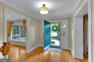 203 S Esther Ln, Yardley, PA 19067 - Photo 4
