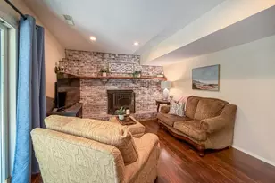 309 Hollow Branch Ln, Yardley, PA 19067 - Photo 12