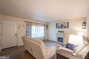 205 Yorkshire Rd, Fairless Hills, PA 19030 - Photo 6