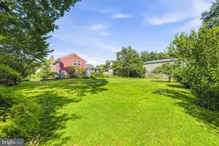 36 Schoolhouse Rd, Chalfont, PA 18914 - Photo 32