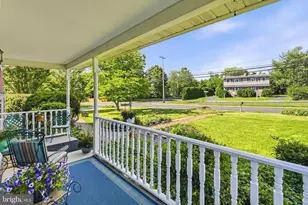 36 Schoolhouse Rd, Chalfont, PA 18914 - Photo 4