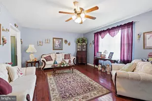 664 Walnut Ave, Feasterville-Trevose, PA 19053 - Photo 12