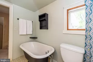 65 Mathews Ave, Doylestown, PA 18901 - Photo 32