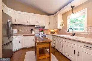 65 Mathews Ave, Doylestown, PA 18901 - Photo 24