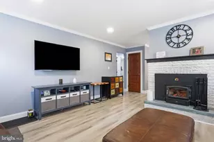 126 W Maple Ave, Morrisville, PA 19067 - Photo 14