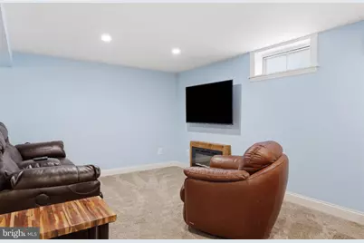 126 W Maple Avenue, Morrisville, PA 19067 - Photo 32