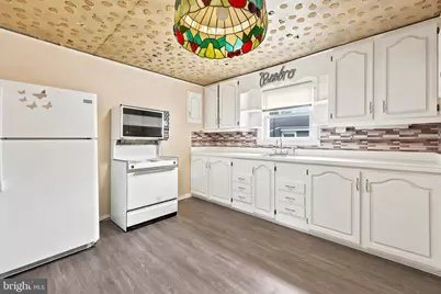 1009 Emily Avenue, Croydon, PA 19021 - Photo 4
