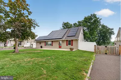10 Indian Red Road, Levittown, PA 19057 - Photo 2