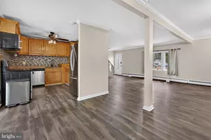 10 Indian Red Rd, Levittown, PA 19057 - Photo 6