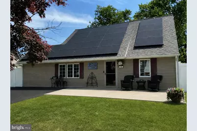 10 Indian Red Road, Levittown, PA 19057 - Photo 1