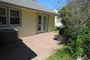 3639 Windsor Dr, Bensalem, PA 19020 - Photo 10