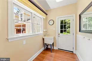 8 Golfview Dr, Warminster, PA 18974 - Photo 36