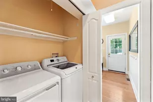 8 Golfview Dr, Warminster, PA 18974 - Photo 28