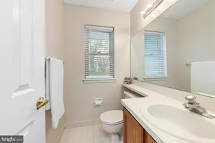 5 Zinnia Dr, Newtown, PA 18940 - Photo 10