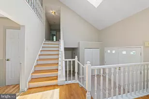 5 Zinnia Dr, Newtown, PA 18940 - Photo 2