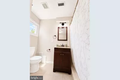 32 Great Oak Road, Levittown, PA 19057 - Photo 16