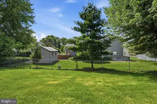 22 Delaware Ct, Newtown, PA 18940 - Photo 40