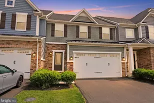 30 Griffin Way, Yardley, PA 19067 - Photo 1