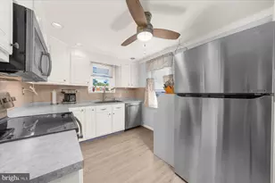 6242 Garrett Ave, Bensalem, PA 19020 - Photo 14