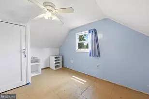 563 Wilk Dr, Morrisville, PA 19067 - Photo 12