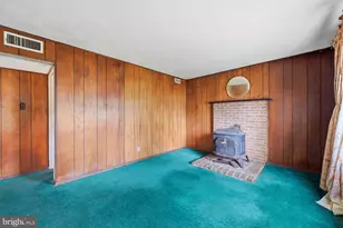 563 Wilk Dr, Morrisville, PA 19067 - Photo 4
