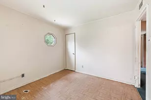 563 Wilk Dr, Morrisville, PA 19067 - Photo 8