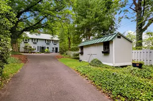 218 Frost Ln, Newtown, PA 18940 - Photo 4