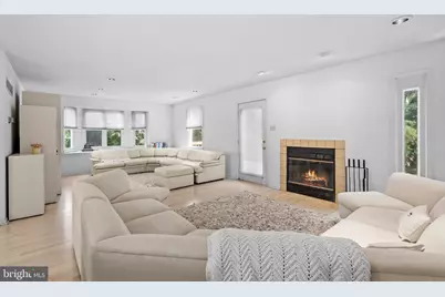 256 Sycamore Circle, Feasterville-Trevose, PA 19053 - Photo 8