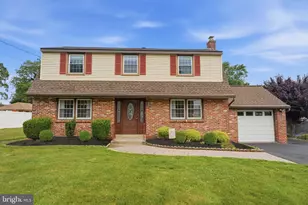 1118 Roberts, Feasterville-Trevose, PA 19053 - Photo 2