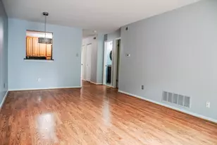 16012 Beacon Hill Dr, Southampton, PA 18966 - Photo 4