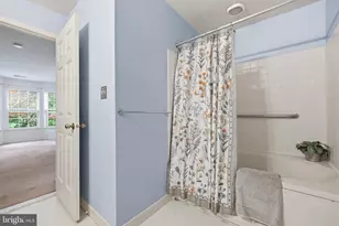 3604 Waltham Ct, Yardley, PA 19067 - Photo 18
