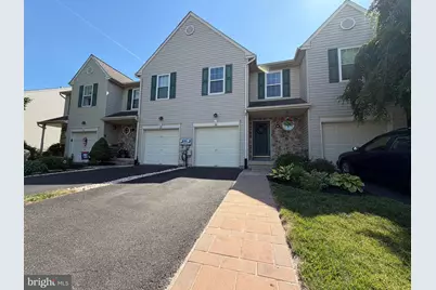 176 Strawberry Lane, Perkasie, PA 18944 - Photo 2