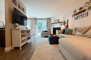 176 Strawberry Ln, Perkasie, PA 18944 - Photo 8