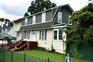 906 Washington Ave, Croydon, PA 19021 - Photo 1