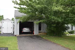 2155 Mill Valley Ln, Quakertown, PA 18951 - Photo 2