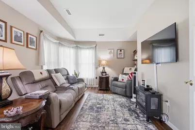 66 Ashley Dr, Warminster Ashley Dr, Warminster, PA 18974 - Photo 8