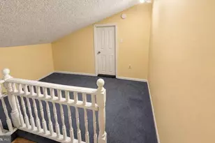 250 Juanita Ct, Levittown, PA 19057 - Photo 14