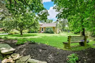 6244 Groveland Rd, Pipersville, PA 18947 - Photo 2