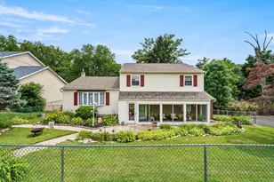 3819 Mulberry Ave, Feasterville-Trevose, PA 19053 - Photo 2