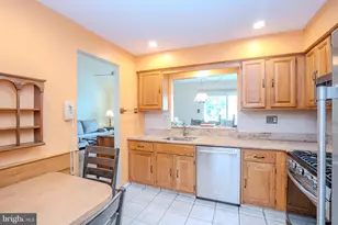 662 Tomlinson Ln, Yardley, PA 19067 - Photo 4