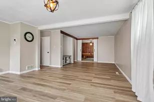 586 Doloro Dr, Morrisville, PA 19067 - Photo 14