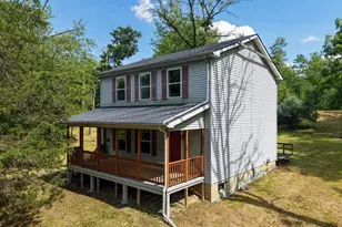 2015 Aquetong Rd, New Hope, PA 18938 - Photo 2