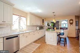 952 Duxbury Dr, Langhorne, PA 19047 - Photo 16