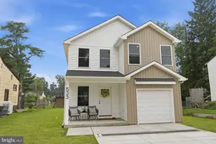 533 Park Ave, Bristol, PA 19007 - Photo 1