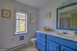 80 Red Cliff Rd, Upper Black Eddy, PA 18972 - Photo 10