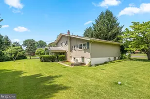 106 Pearl Dr, Southampton, PA 18966 - Photo 42