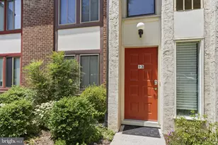 1 Aspen Way, Doylestown, PA 18901 - Photo 2