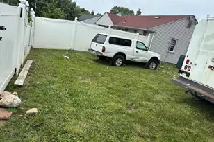 2962 Crafton Dr, Bensalem, PA 19020 - Photo 4