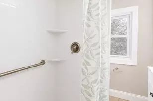 525 Locust St, Bristol, PA 19007 - Photo 18