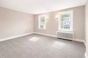 525 Locust St, Bristol, PA 19007 - Photo 14